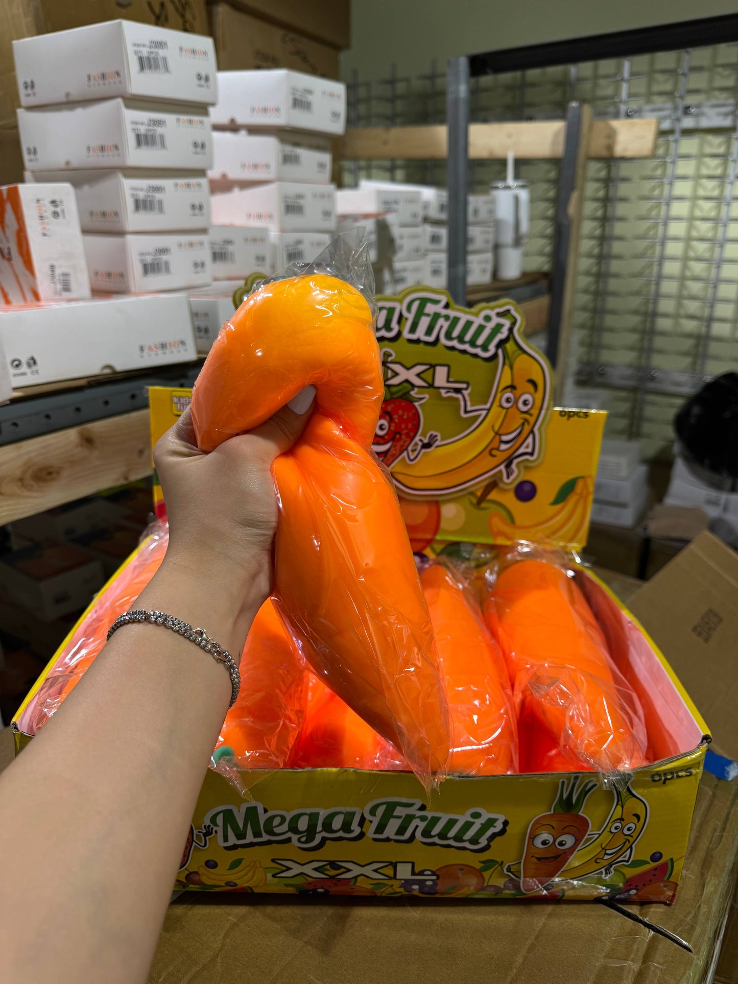 JUMBO Squishy Carrot 10pc | A021